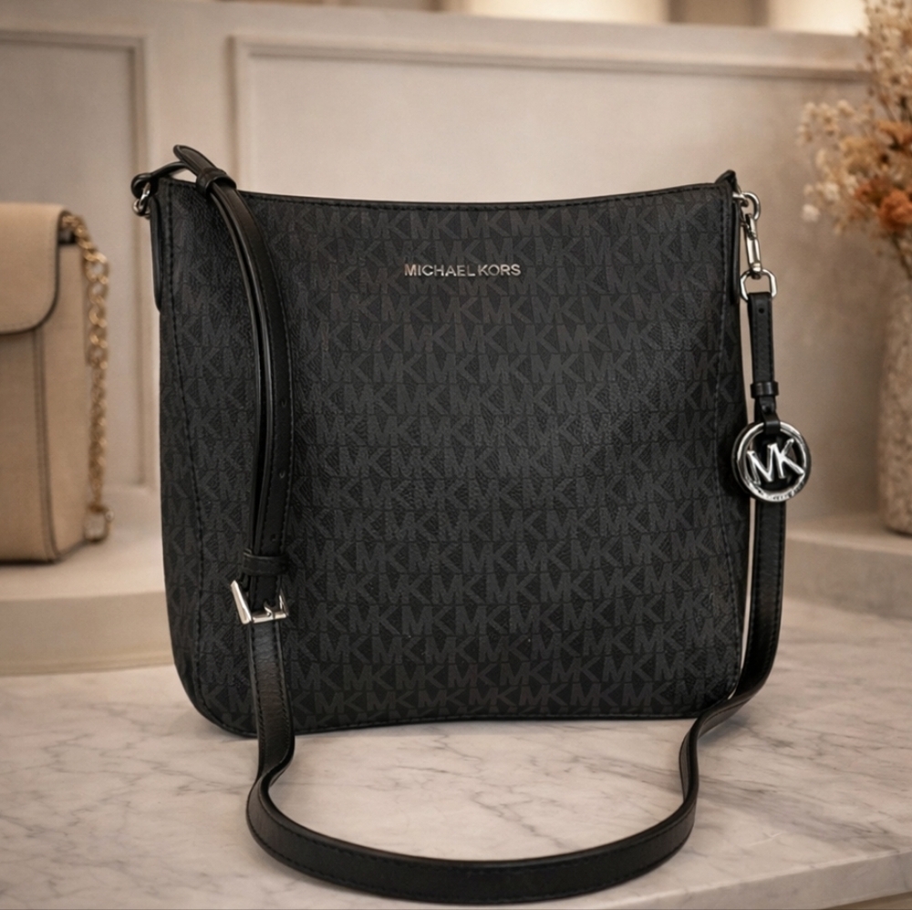 MICHAEL MICHAEL KORS‎ BLACK JET SET TRAVEL LARGE MESSENGER CROSSBODY BAG NWT